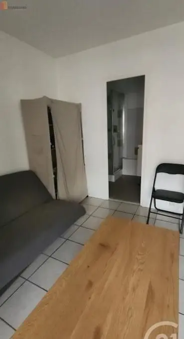 Studio 17m² Aurillac - Étage 3, DPE D - Photo 2