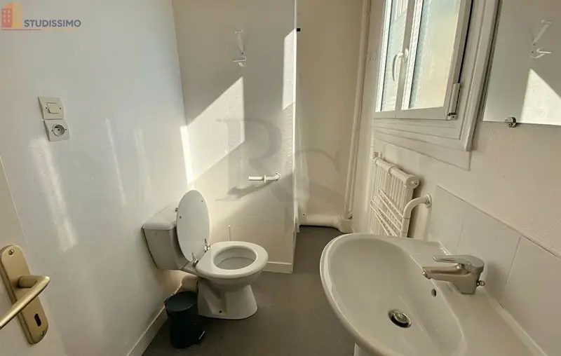 Studio meublé 17m² Argentan - Meublé, 1er étage - Photo 3