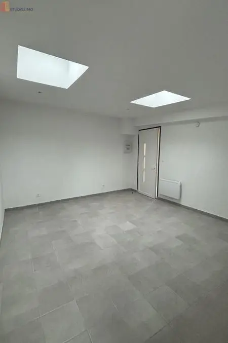 Studio meublé 25m² Aire-sur-la-Lys - Meublé, DPE C - Photo 2
