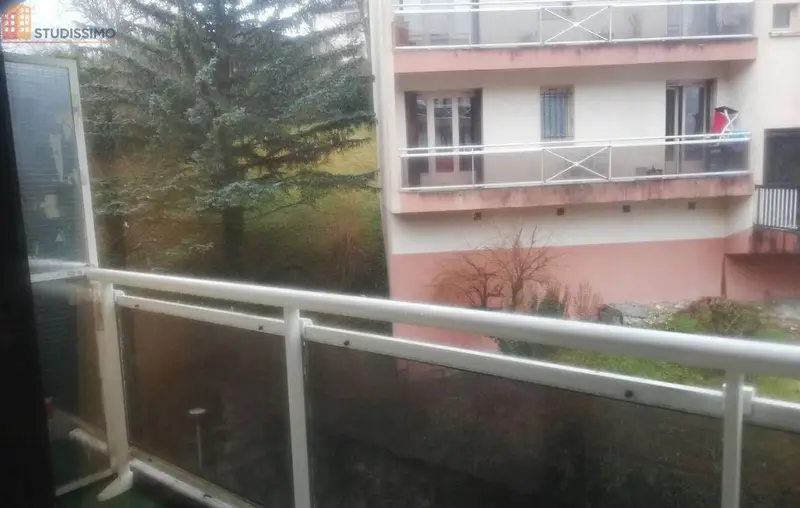 Studio 19m² Aurillac - Étage élevé, DPE F - Photo 2