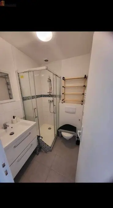 Studio meublé 14m² Lens centre - Charmant, proche commodités - Photo 2