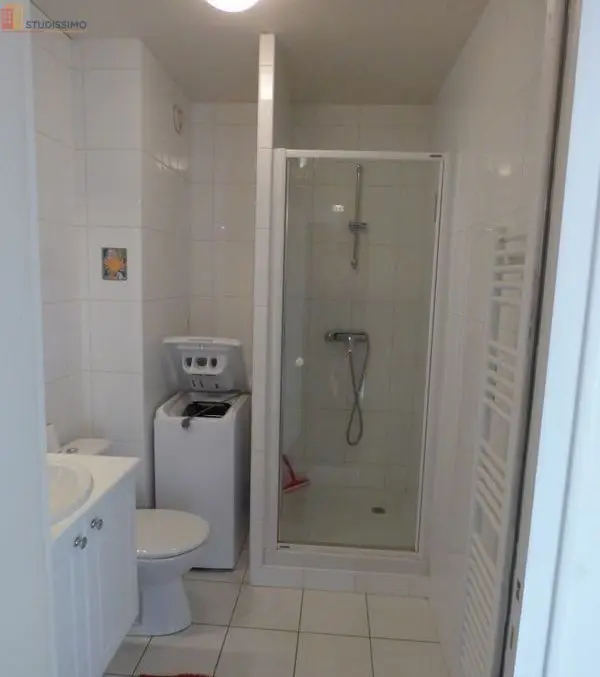 Studio meublé 25m² Bagnoles-de-l'Orne 61140 - Meublé, 2e étage - Photo 3