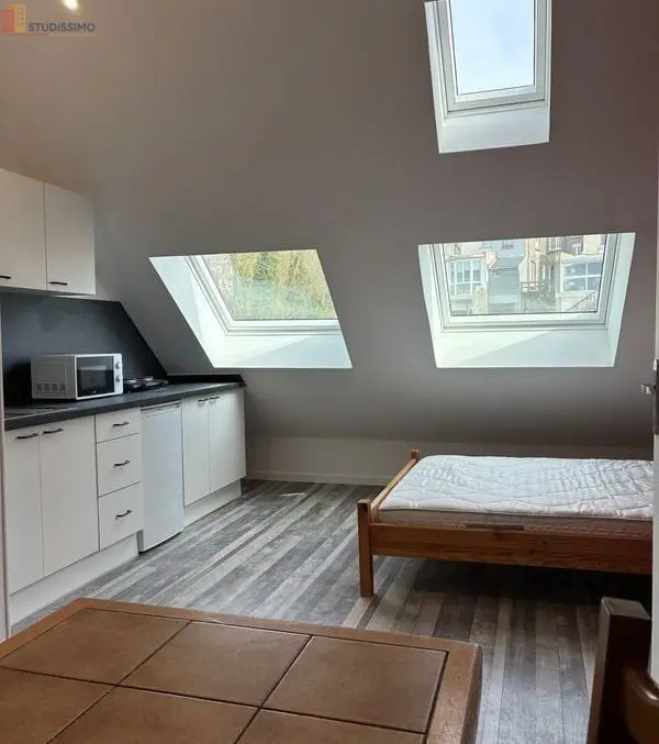 Studio 16m² Boulogne-sur-Mer - Meublé, dernier étage - Photo 1
