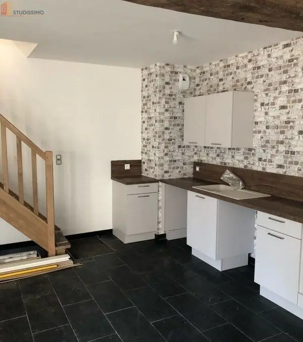 Studio 204m² Roullet-Saint-Estèphe - Immeuble de rapport - Photo 1