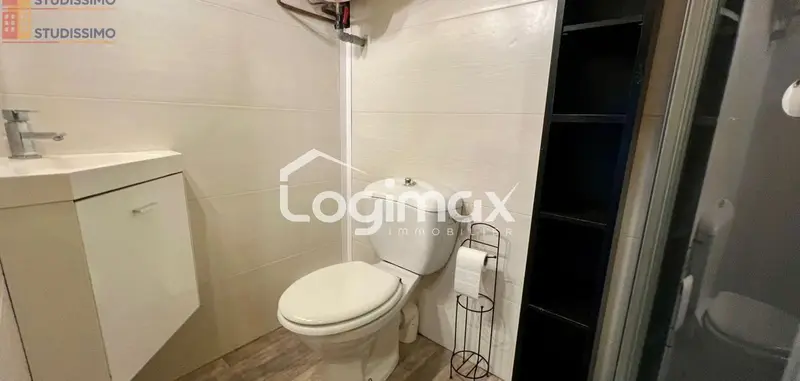 Studio 12m² La Rochelle - - Photo 2