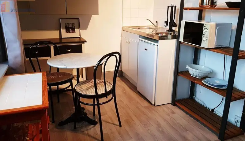Studio 17m² Lens - Meublé, proche écoles - Photo 2