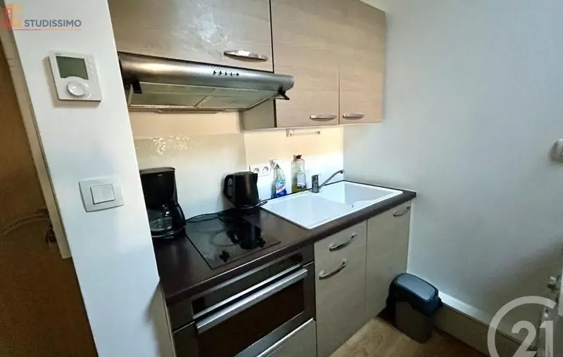 Studio 21m² La Rochelle - étage 3, DPE D - Photo 6