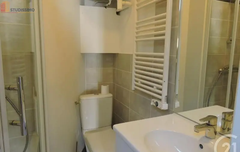 Studio 21m² La Rochelle - étage 3, DPE D - Photo 1