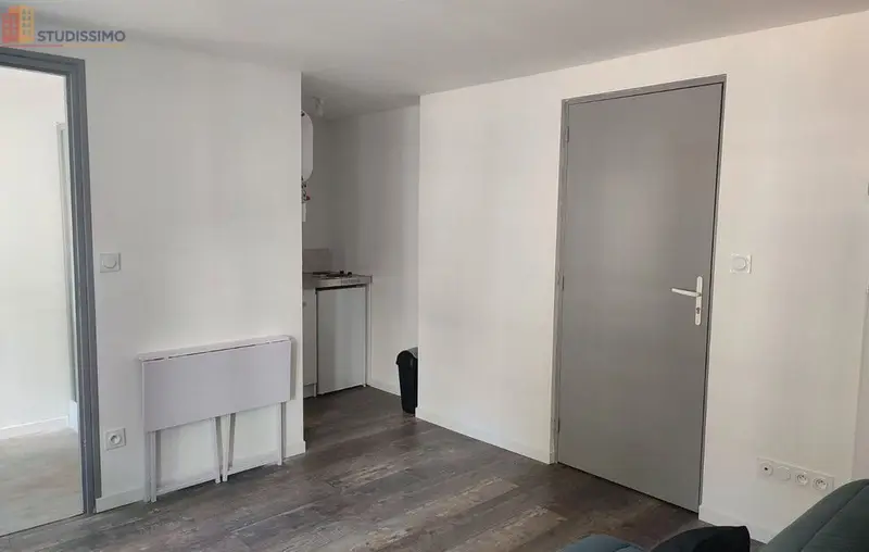 Studio meublé 16m² Calais 62100 - Meublé, DPE D - Photo 2