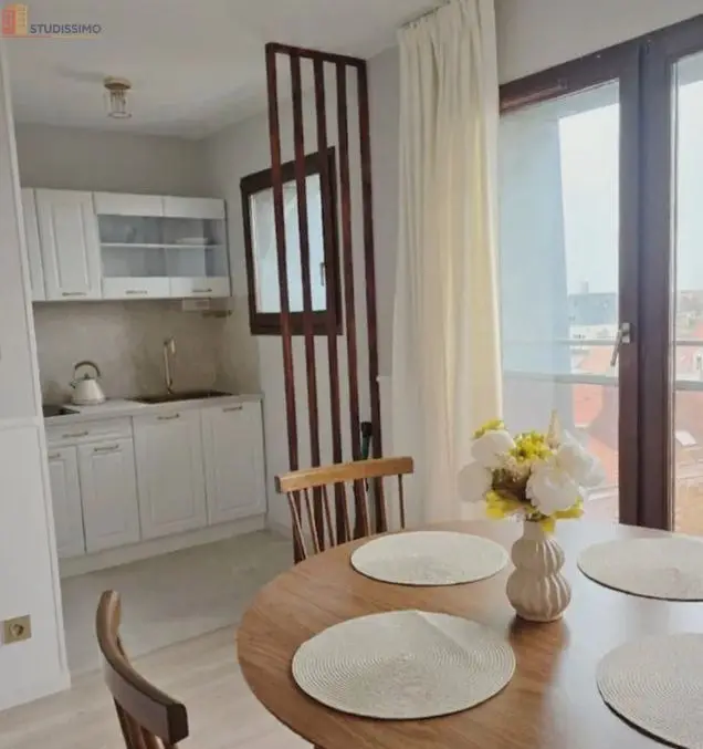 Studio meublé 29m² Calais 62100 - Bail mobilité, dernier étage - Photo 2