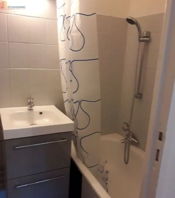 Studio meublé 16m² Béthune - Meublé, DPE D - Photo 3