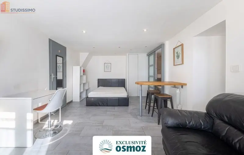 Studio 29m² La Rochelle - - Photo 2