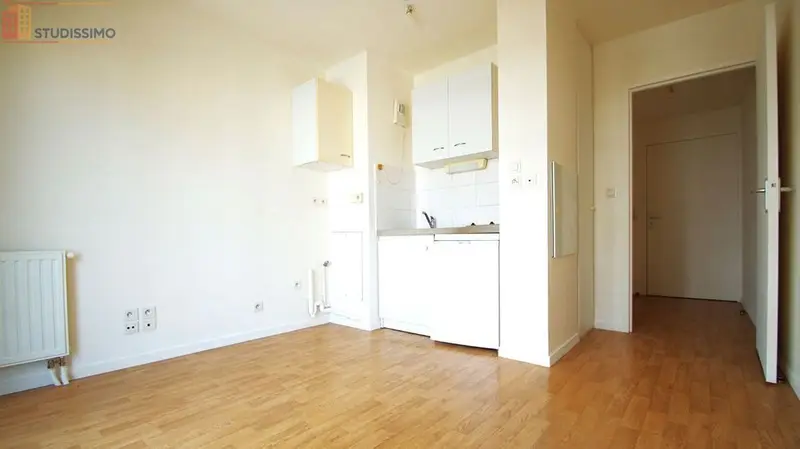 Studio 19m² La Rochelle - Étage intermédiaire, DPE C - Photo 3