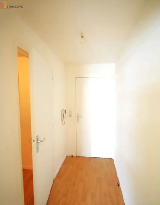 Studio 19m² La Rochelle - Étage intermédiaire, DPE C - Photo 2
