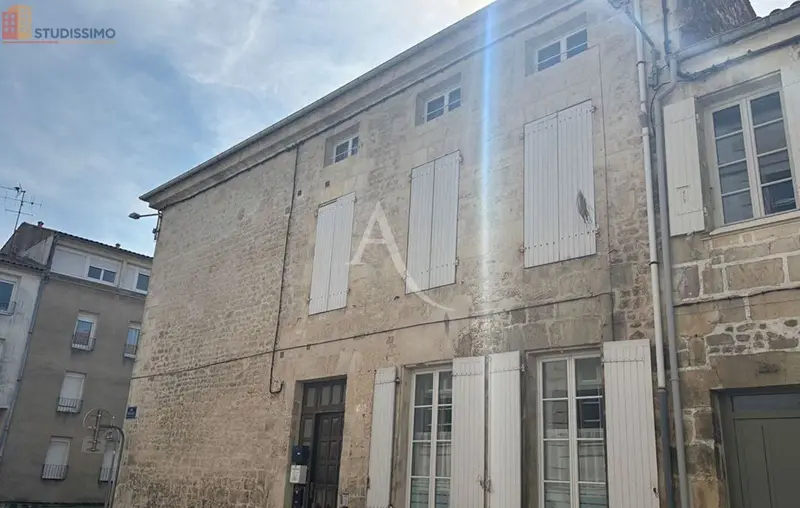 Studio 25m² Rochefort - DPE C - Photo 1