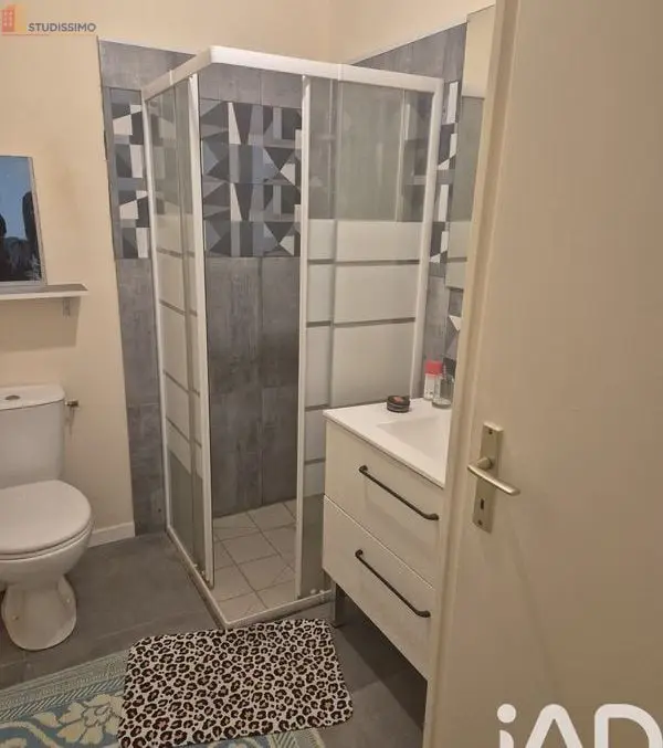 Studio 27m² La Rochelle - Lumineux, DPE D - Photo 2