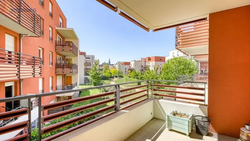 Studio 26m² Clermont-Ferrand 63100 - Box privatif, Quartier Champfleuri - Photo 2