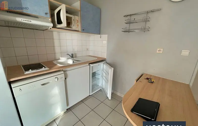 Studio 30m² Rochefort - sans caractère supplémentaire - Photo 2