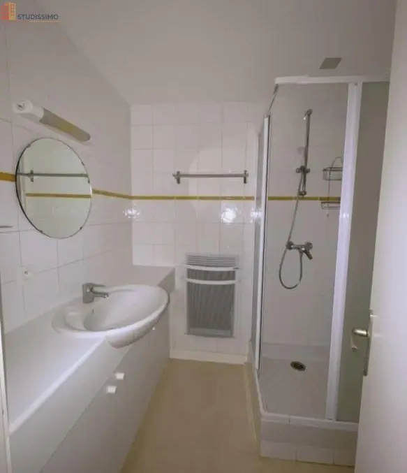 Studio 24m² Clermont-Ferrand 63000 - Photo 2