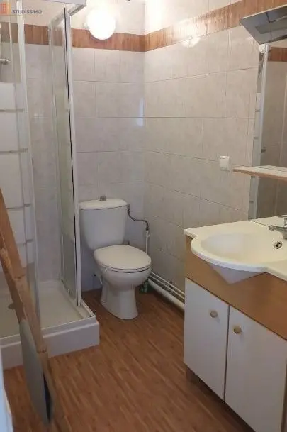 Studio meublé 34m² Tarbes - Lumineux, 2e étage - Photo 2