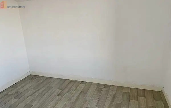 Studio 23m² Clermont-Ferrand 63100 - Photo 4