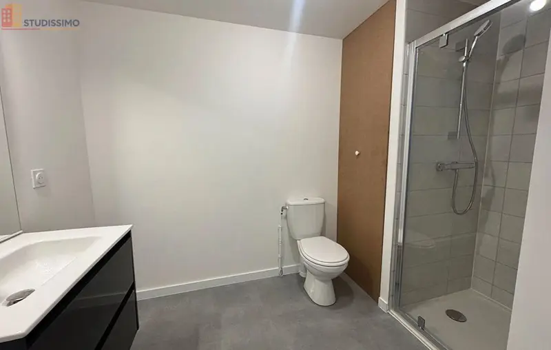 Studio 30m² Clermont-Ferrand 63100 - Photo 1