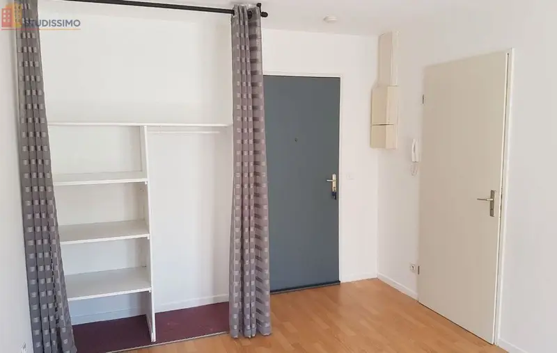 Studio 21m² Clermont-Ferrand 63000 - Parking inclus - Photo 2