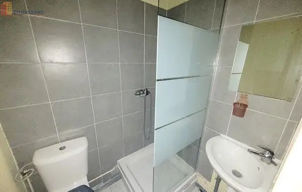 Studio meublé 19m² Clermont-Ferrand 63100 - Meublé, 4e étage - Photo 3