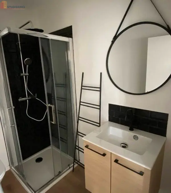 Studio meublé 25m² Tarbes - Meublé, 1er étage - Photo 2