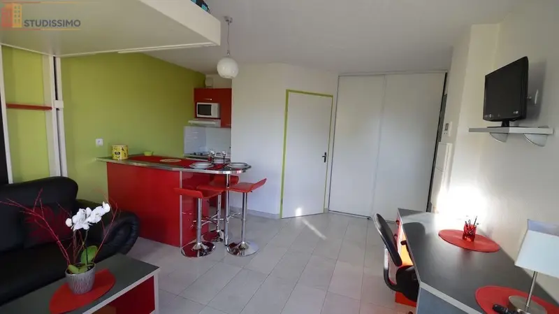 Studio meublé 21m² Tarbes - Résidence étudiante, proche commodités - Photo 2