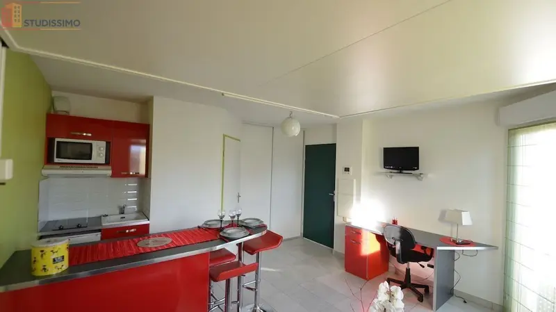 Studio meublé 21m² Tarbes - Résidence étudiante, proche commodités - Photo 1