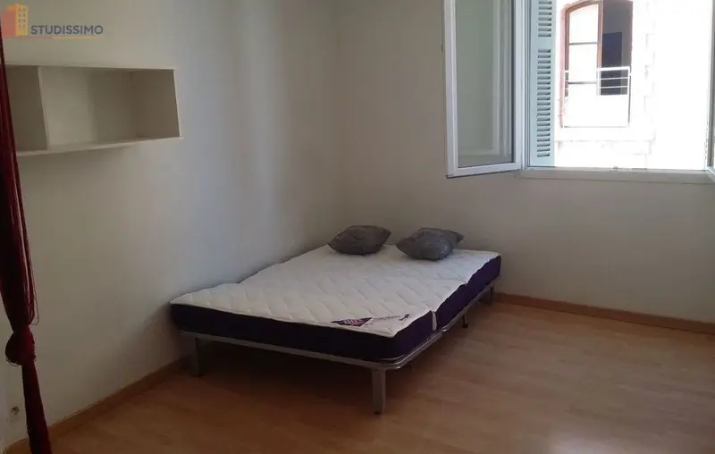 Studio meublé 20m² Tarbes centre - Calme, double vitrage - Photo 2