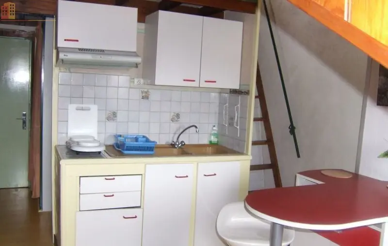 Studio meublé 18m² Tarbes centre - Calme, 3e étage - Photo 4