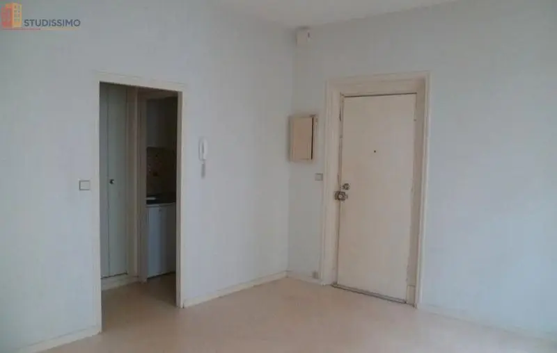 Studio 25m² Rochefort - quartier centre-ville - Photo 3