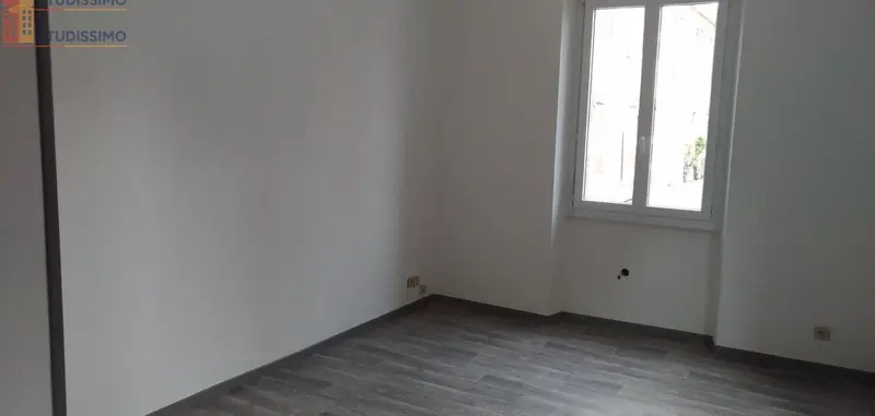 Studio 32m² Tarbes centre - Calme, sur cour - Photo 1