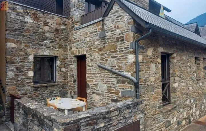 Studio meublé 27m² Esquièze-Sère 65120 - Meublé - Photo 2