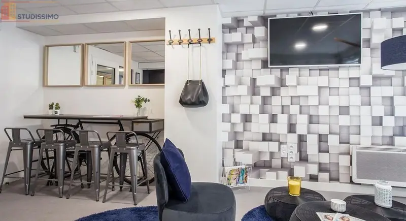 Studio meublé 16m² Clermont-Ferrand 63000 - Meublé, DPE D - Photo 4