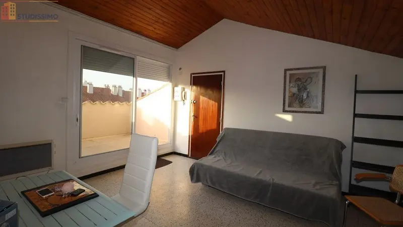 Studio meublé 22m² Perpignan 66000 - Dernier étage, lumineux - Photo 2