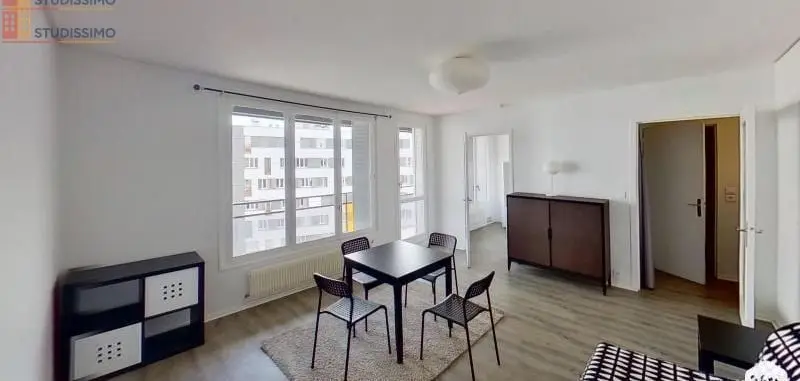Studio meublé 35m² Clermont-Ferrand 63000 - Meublé, étage élevé - Photo 4