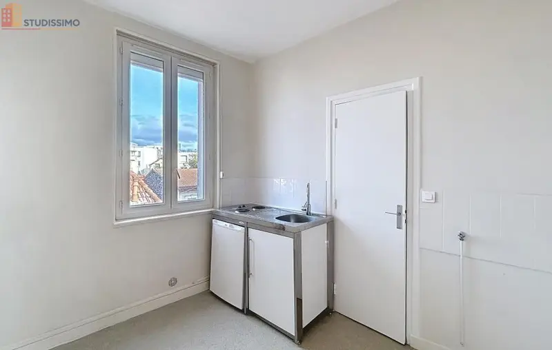 Studio 30m² Clermont-Ferrand 63000 - Photo 1