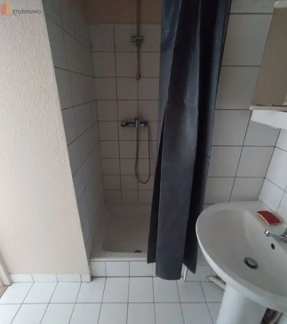 Studio 20m² Clermont-Ferrand 63000 - Photo 3