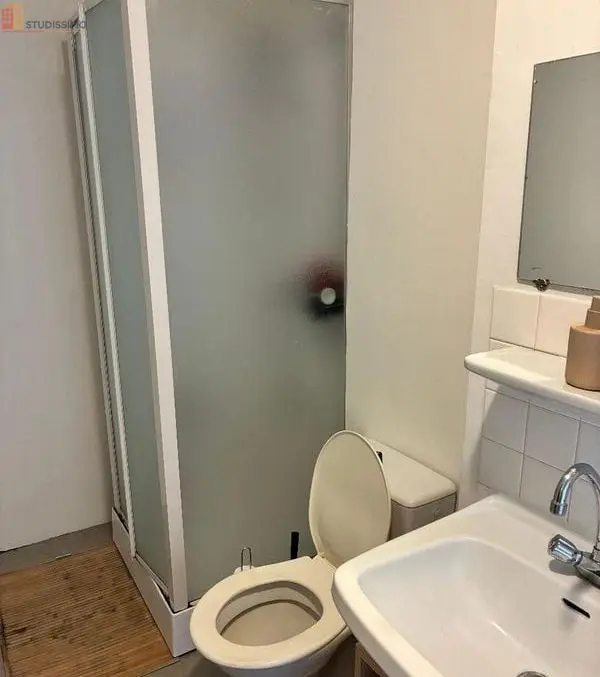 Studio 28m² Clermont-Ferrand - Étage 3, DPE F - Photo 3