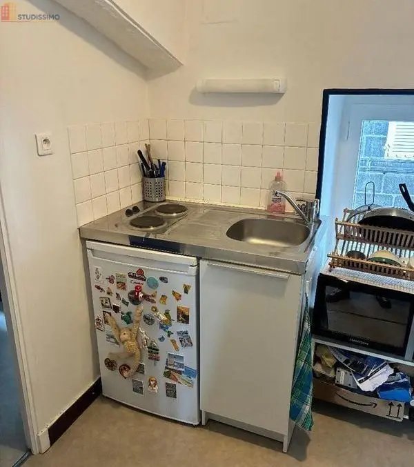 Studio 28m² Clermont-Ferrand - Étage 3, DPE F - Photo 1
