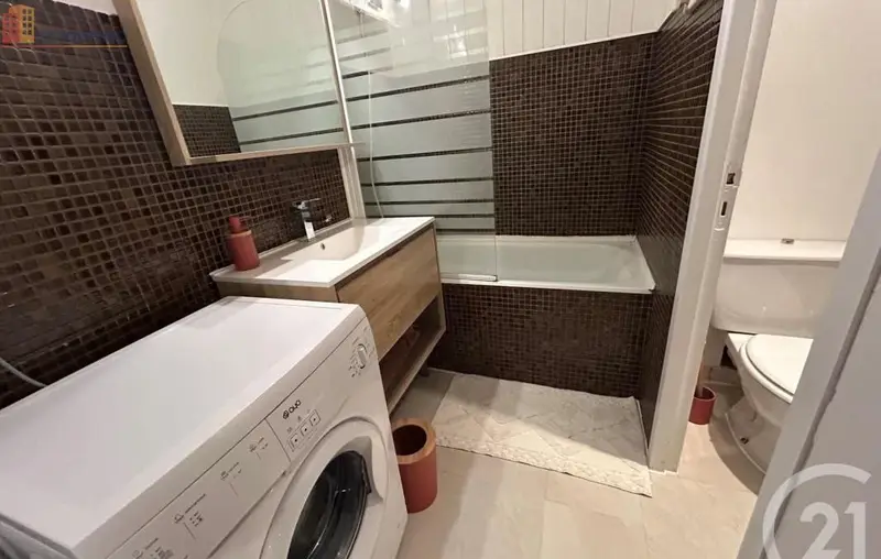 Studio 27m² La Rochelle - DPE D, 1er étage - Photo 4