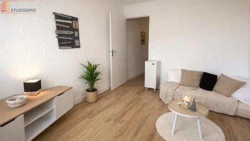 Studio 18m² Royan centre - Entièrement rénové, meublé - Photo 2