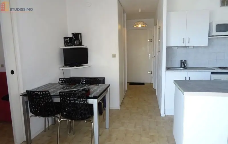 Studio meublé 25m² Canet-en-Roussillon - Meublé, DPE D - Photo 9
