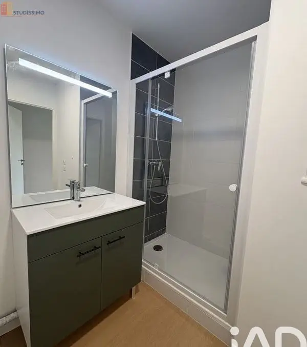 Studio 21m² Bourges - Aucune caractéristique indiquée - Photo 5