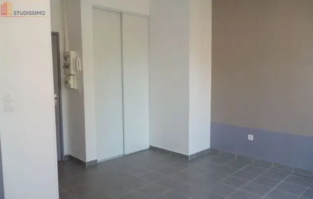 Studio 21m² Clermont-Ferrand - - Photo 3