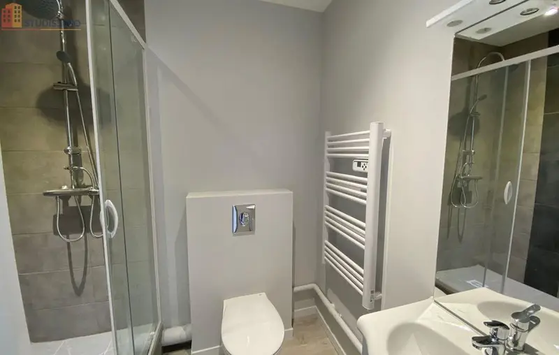 Studio 22m² Clermont-Ferrand 63000 - Meublé - Photo 1