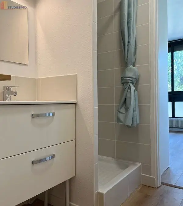 Studio meublé 30m² Clermont-Ferrand 63100 - Grand, lumineux - Photo 1
